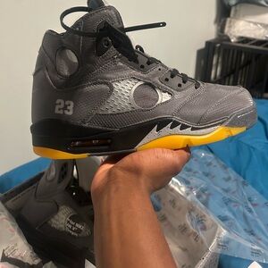 Jordan off white 5s Muslims